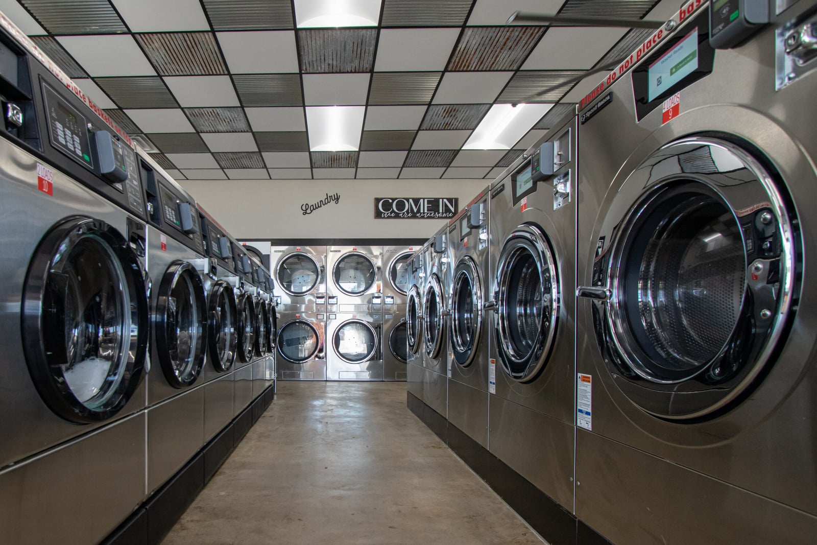 Dirty Duds Wash House cover photo