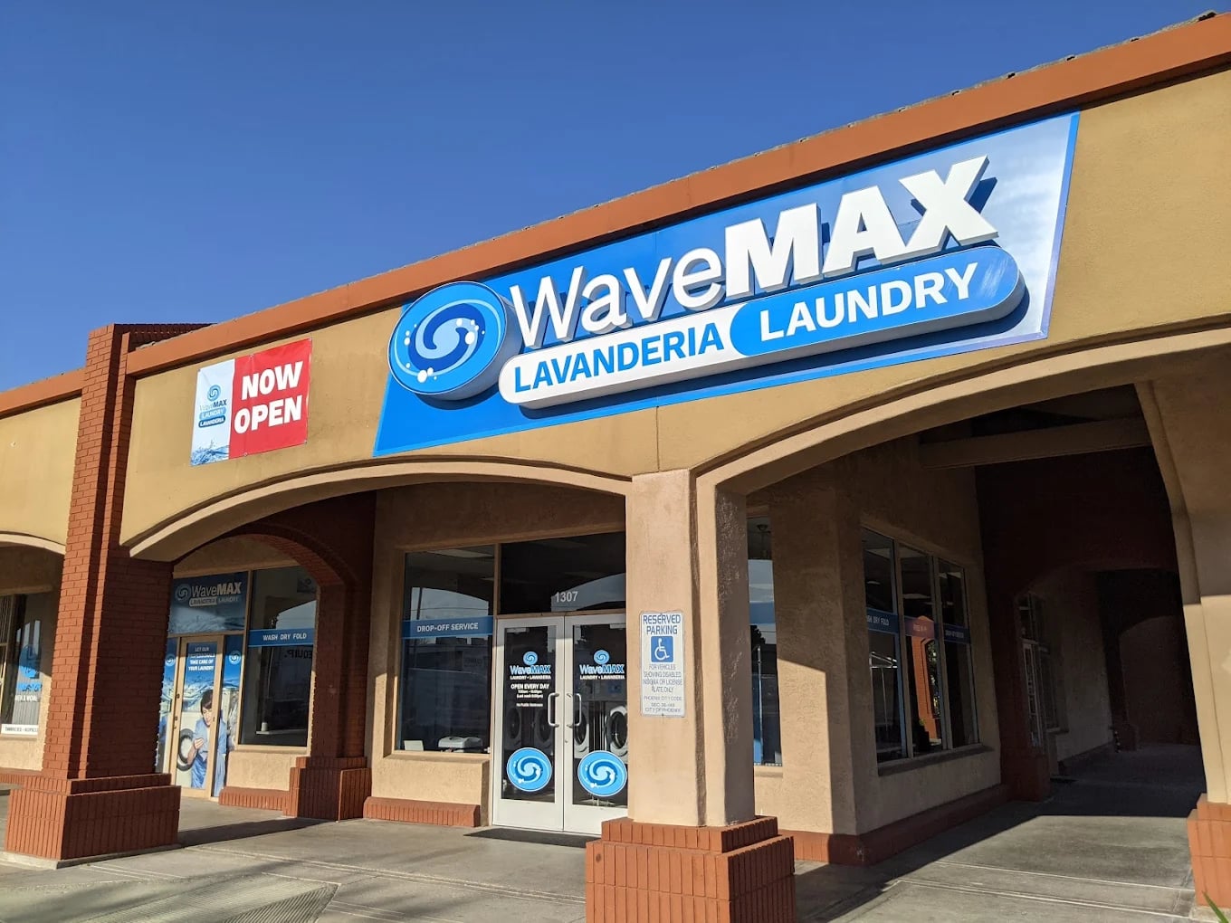 WaveMAX Laundry Phoenix, AZ work photo