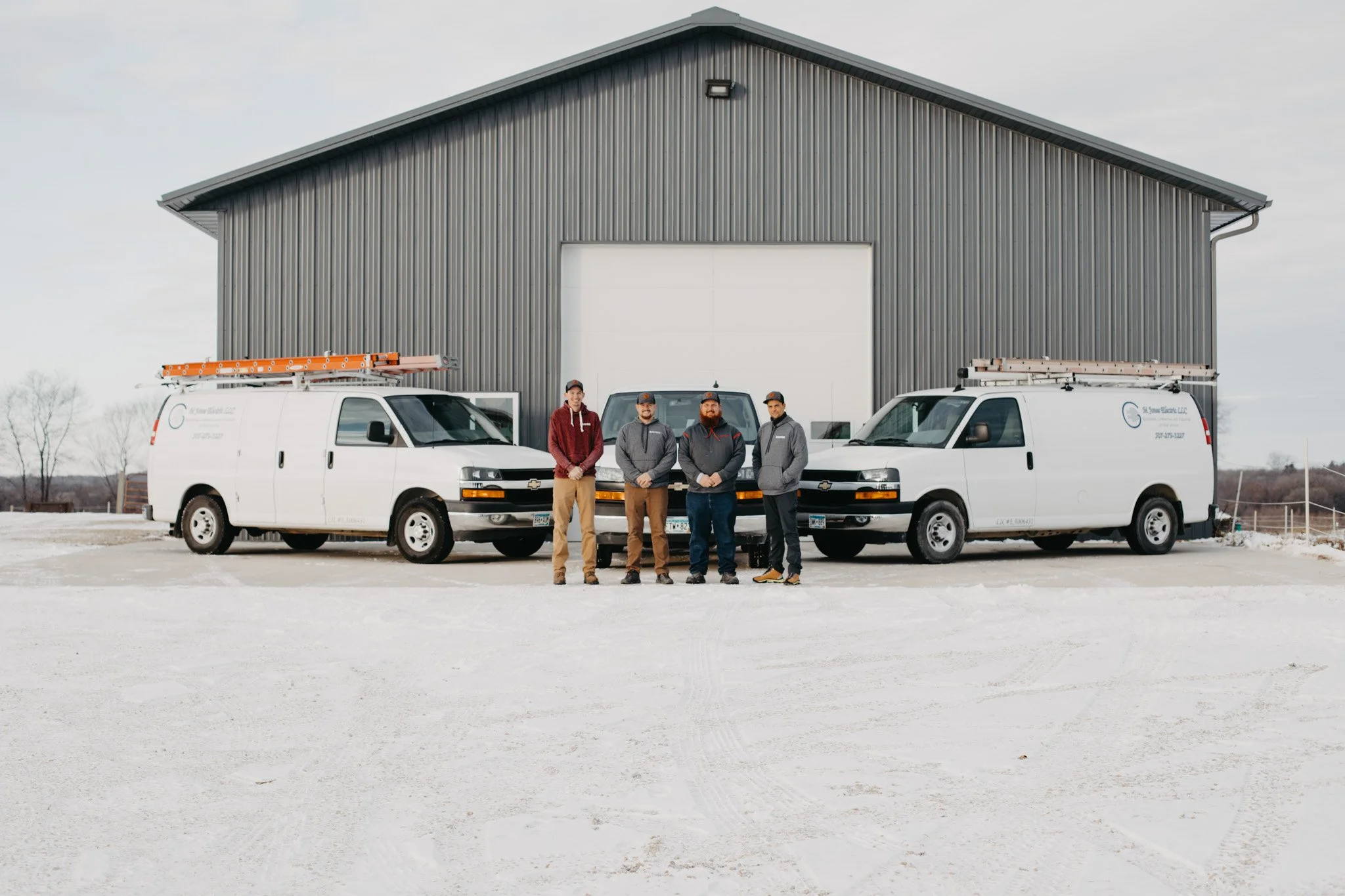 M JONES ELECTRIC LLC cover photo