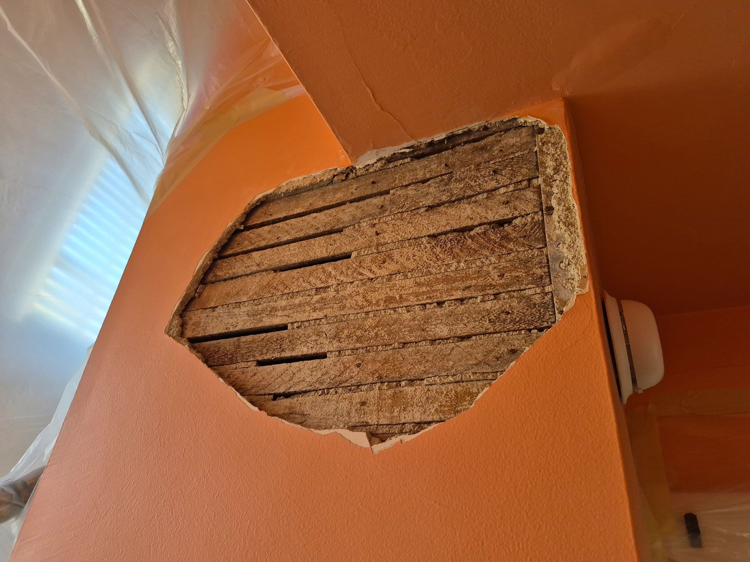 317 Wall and ceilings work photo