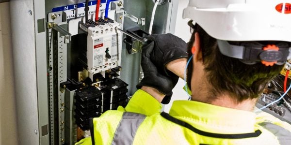 JACKSON ELECTRIC INC cover photo