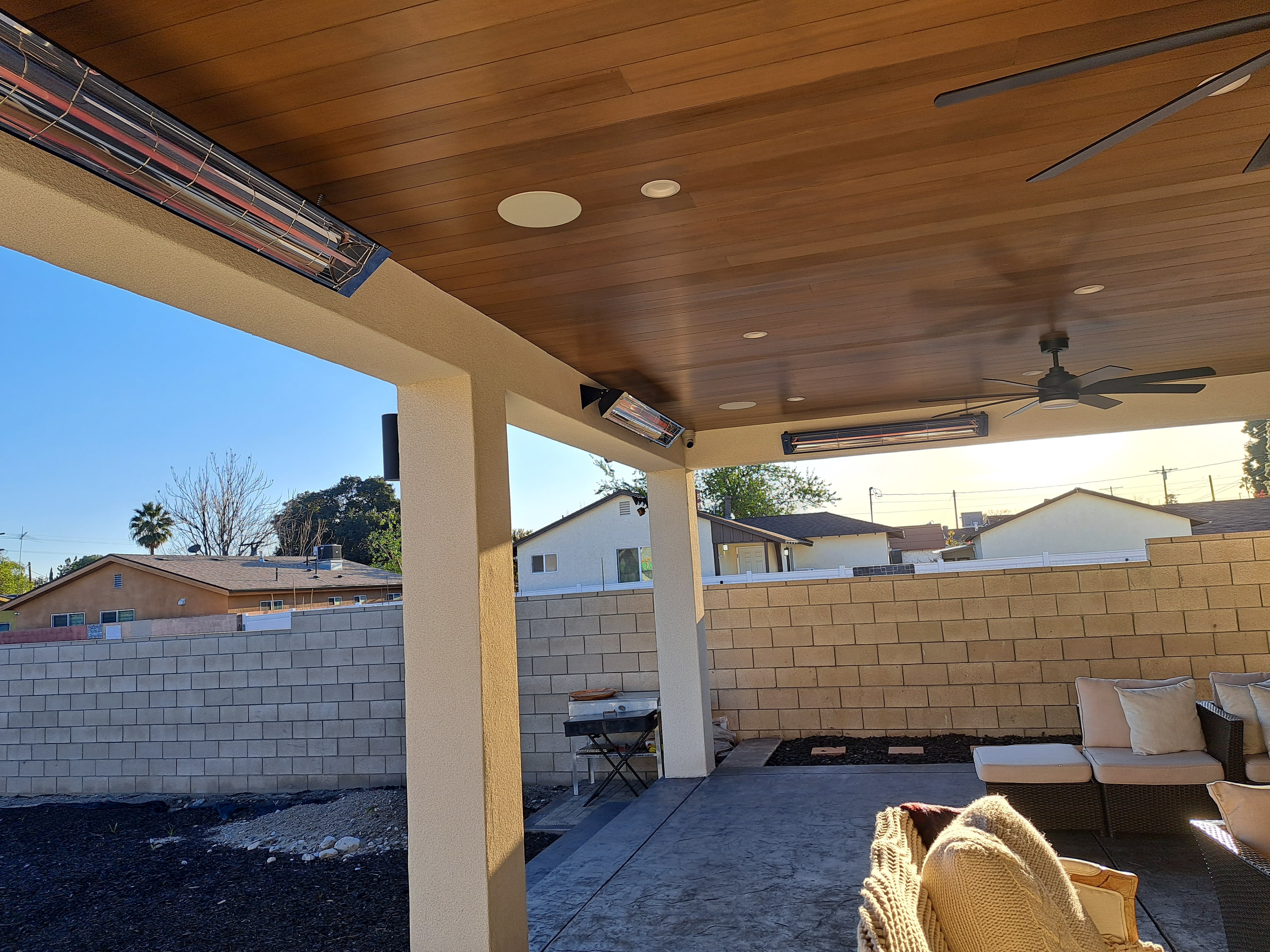 QUALITY ELECTRICAL SERVICES INC cover photo