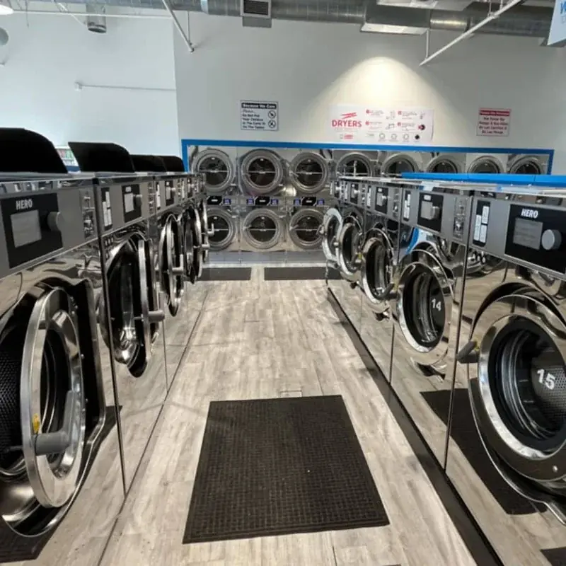 Sandy Creek Laundromat and Wash Dry Fold work photo