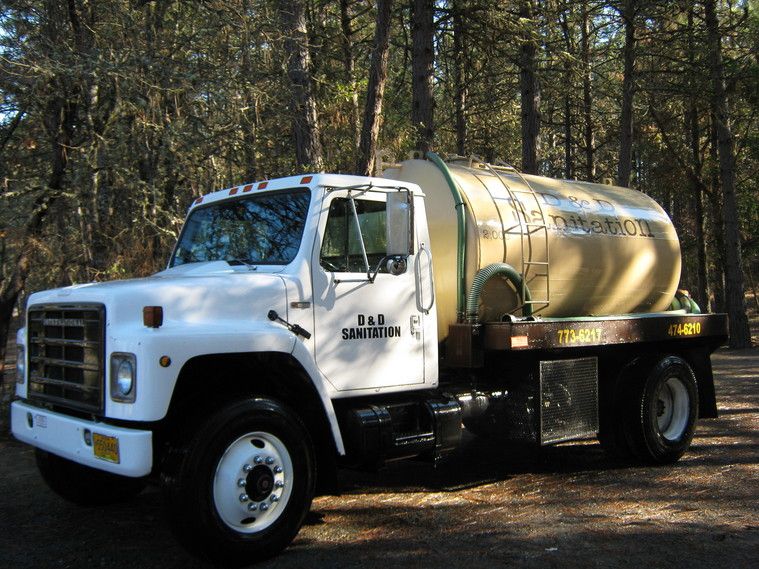 D & D Sanitation Septic Service cover photo
