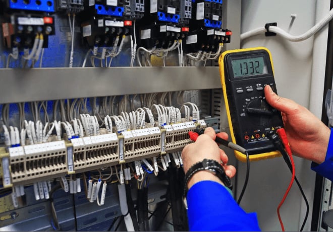Zoom Electricians work photo