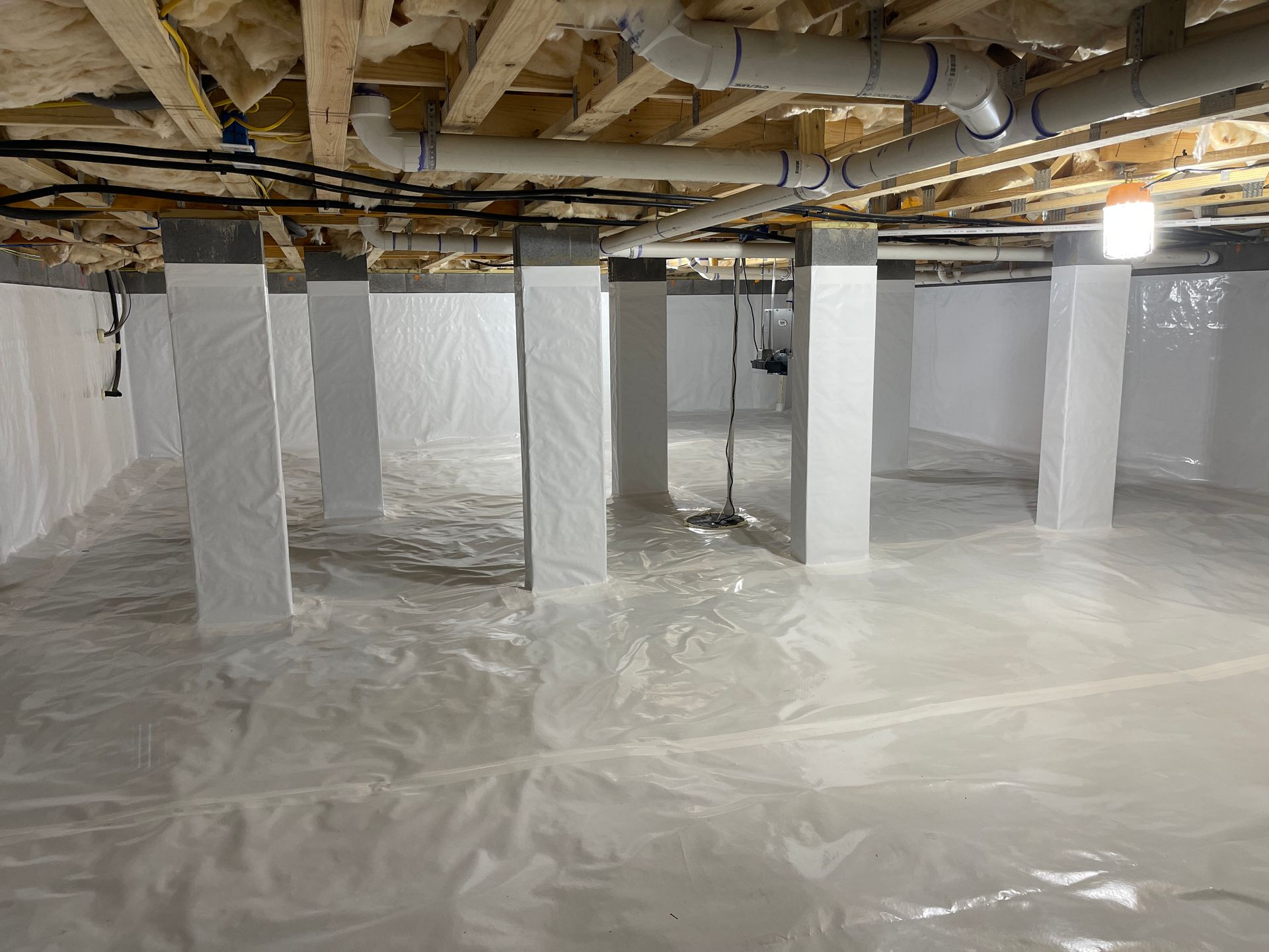 Lowcountry Crawlspaces LLC cover photo