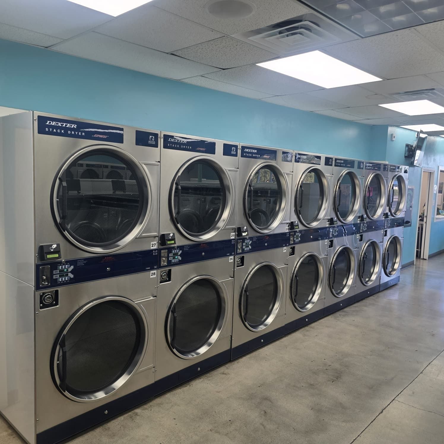 Laundry Square cover photo