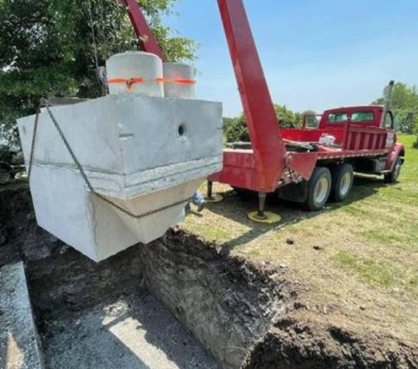 Apex Underground - Sewer & Septic cover photo