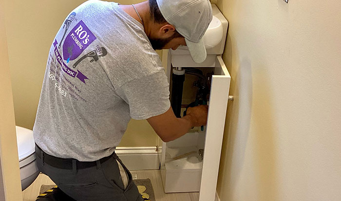 Ro's Plumbing LLC. cover photo