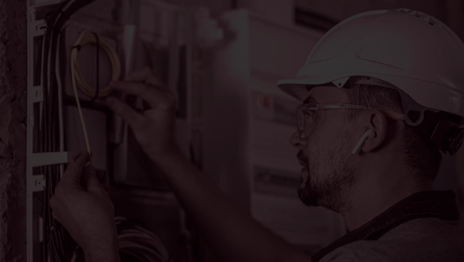 ULTIMATE CONTROLS ELECTRIC LLC cover photo
