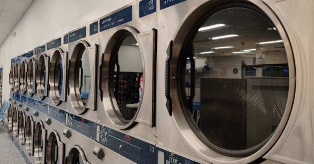 Royal Laundry Service and Laundromat cover photo