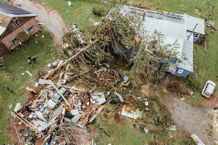 Disaster Emergency Services, LLC (Water Restoration) cover photo