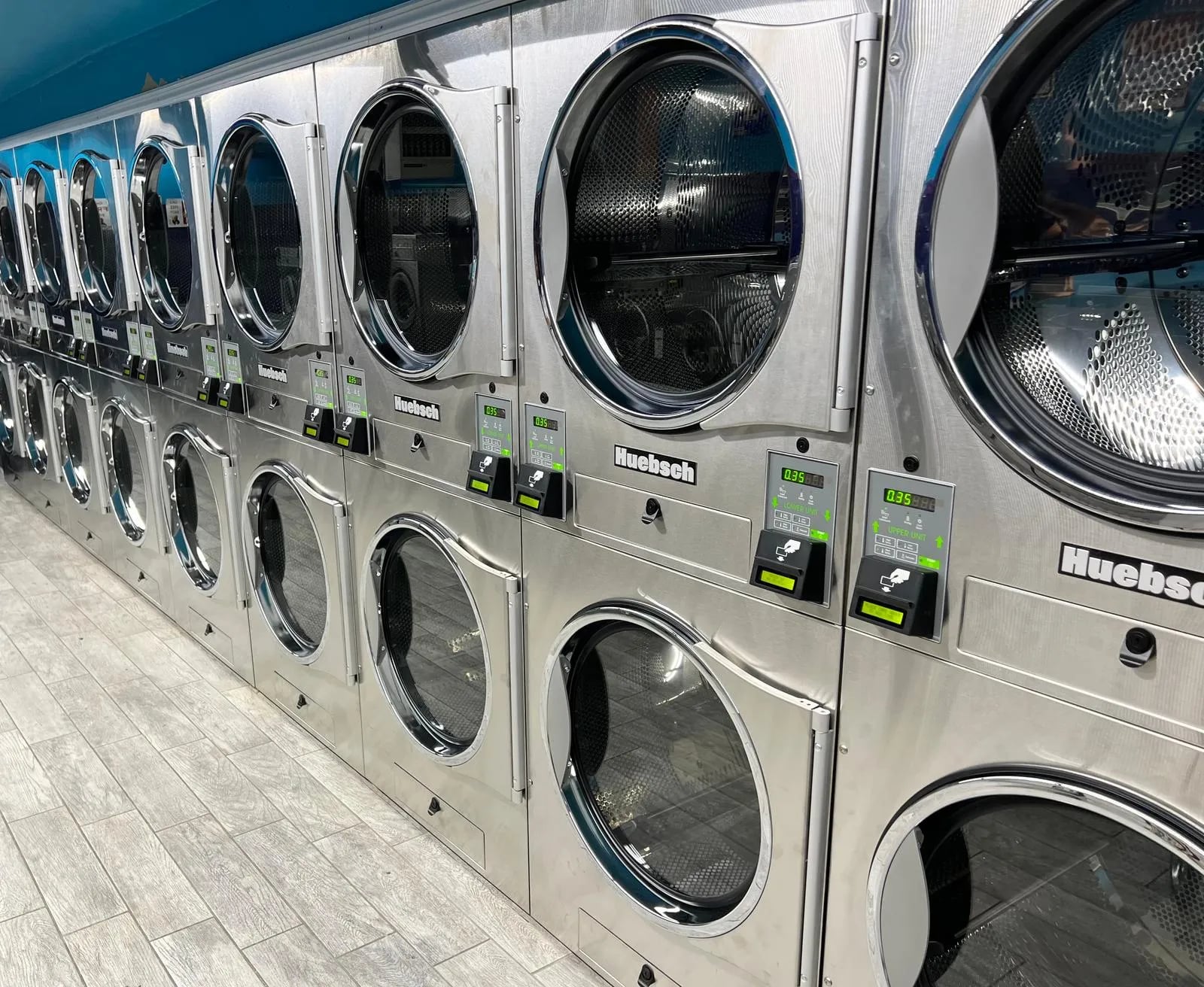 Gentle Wash Laundromat - Manhattan cover photo