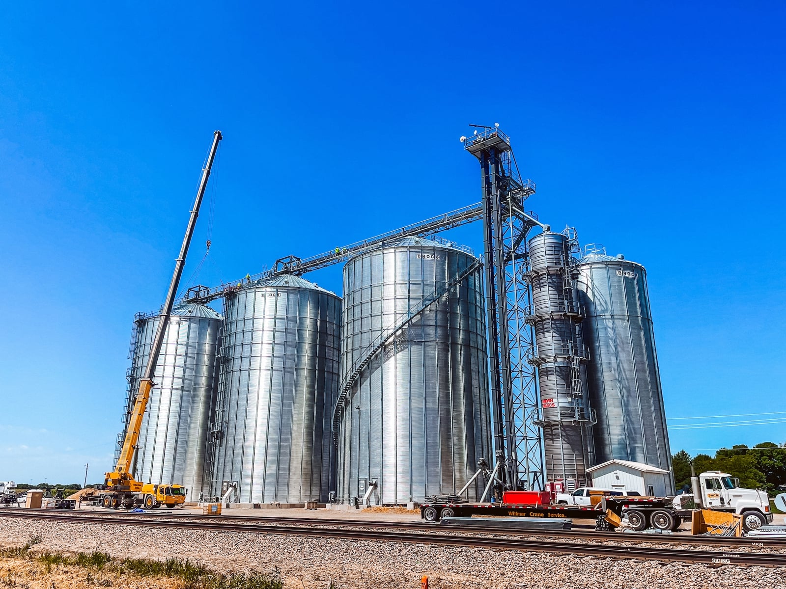 CUSTOM AGRI SYSTEMS INC cover photo