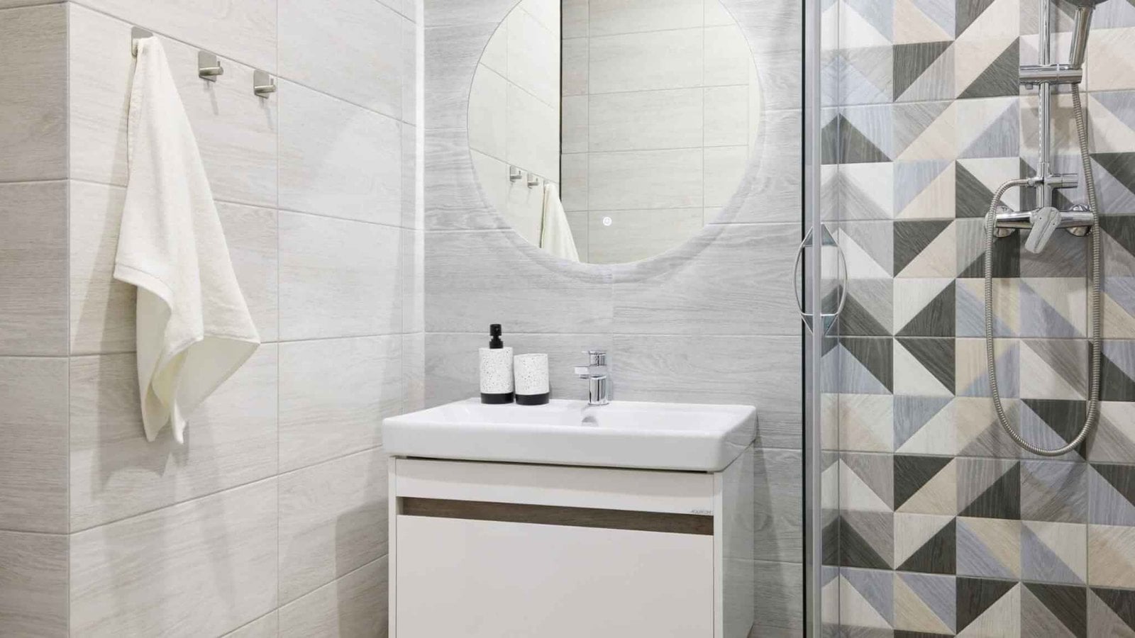 America's General Contractor - Luxury Remodeling work photo