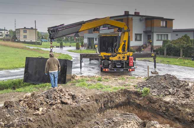 HoneyBee Septic Tank Service cover photo