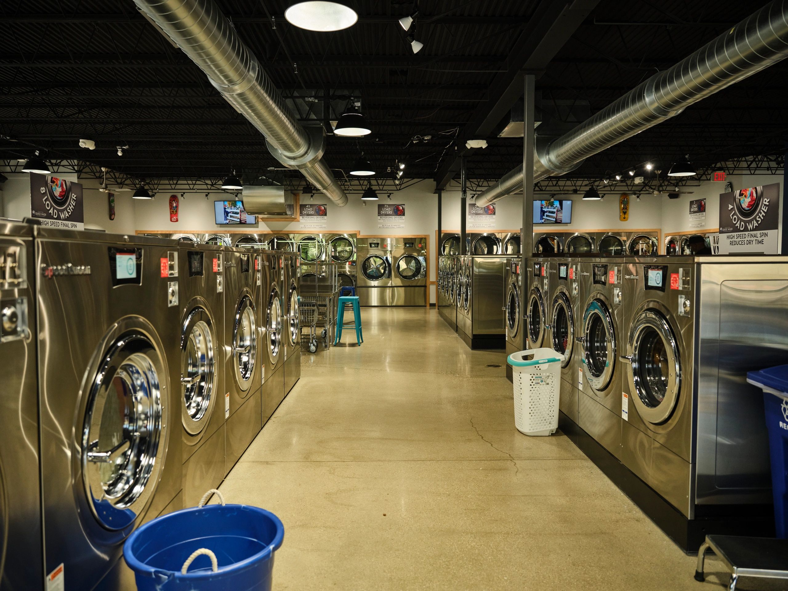 Capitol Quick Wash Laundromat cover photo