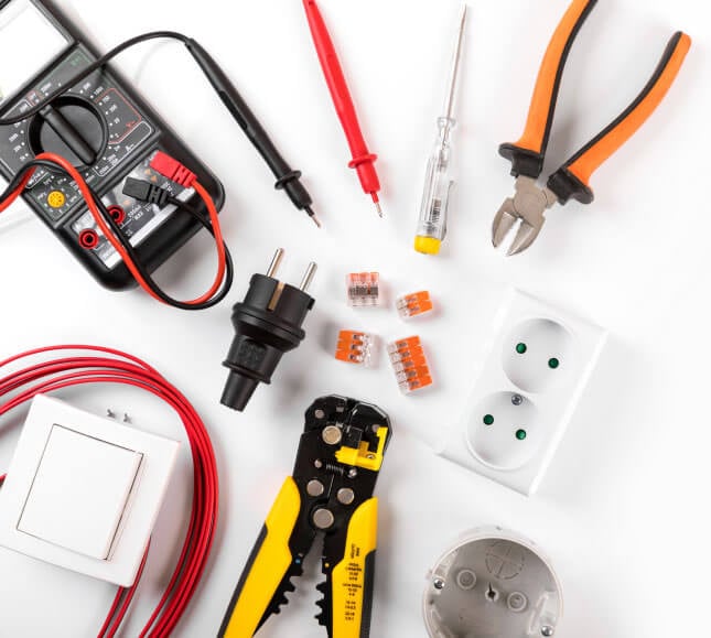 Electrical G‎‎a‎‎r‎‎‎‎a‎‎g‎‎e work photo