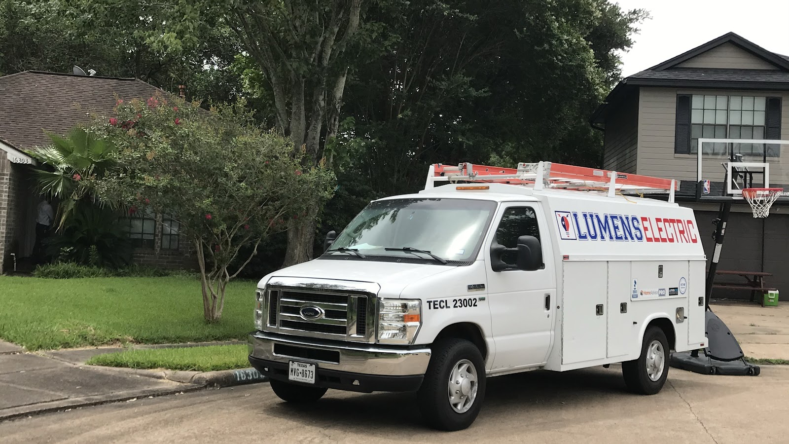 LUMENS ELECTRIC LLC work photo