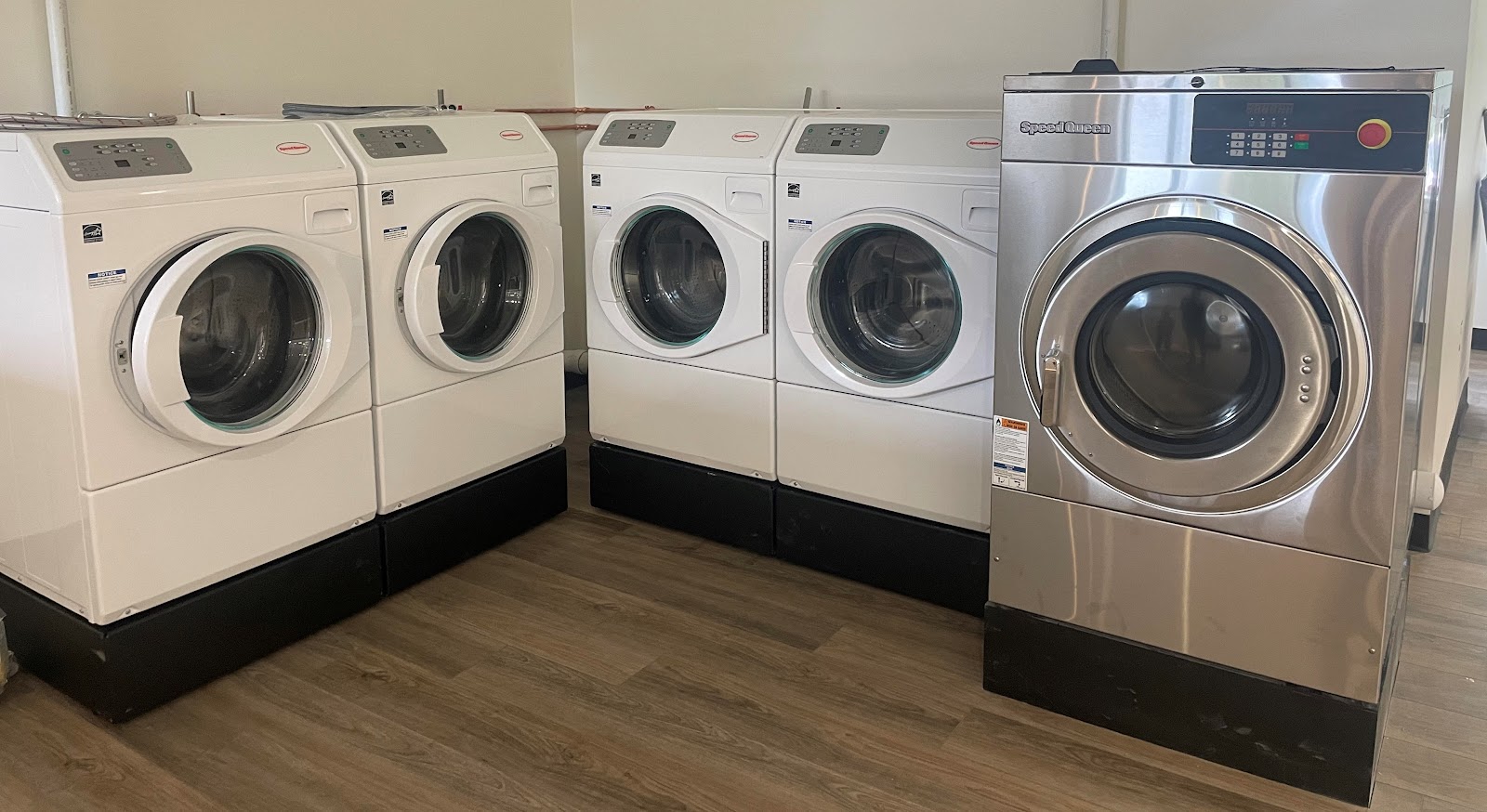 Launderette Wash & Fold cover photo