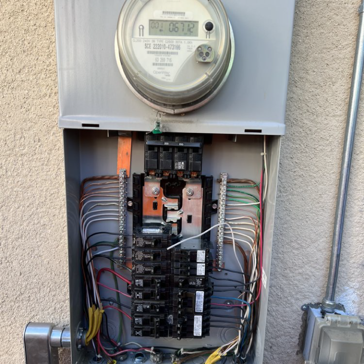 Americano Electrical Solutions LLC cover photo