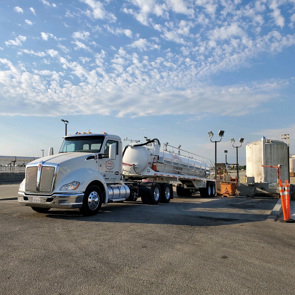 Valley Pumping Service cover photo