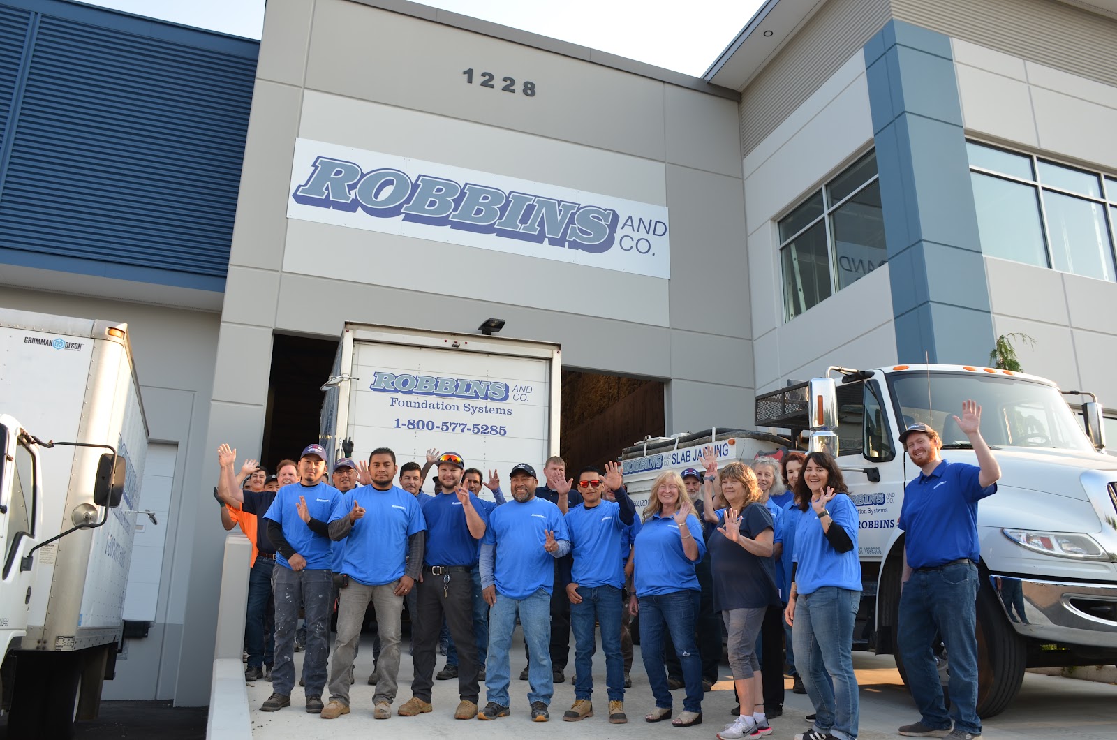 Robbins & Co cover photo