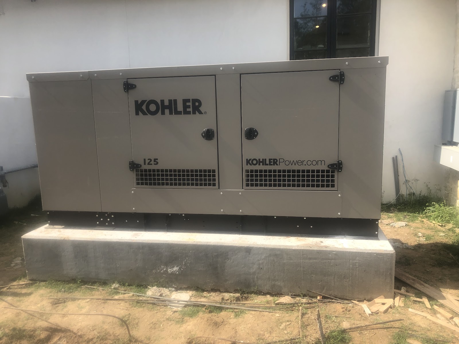 AGOOD ELECTRICIAN, LLC work photo