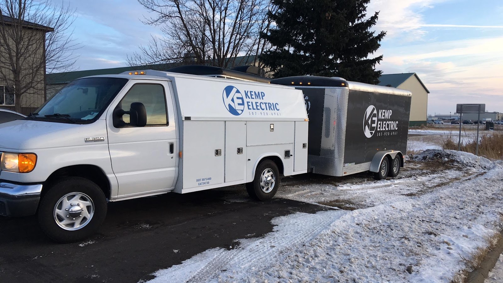 KEMP ELECTRIC LLC cover photo