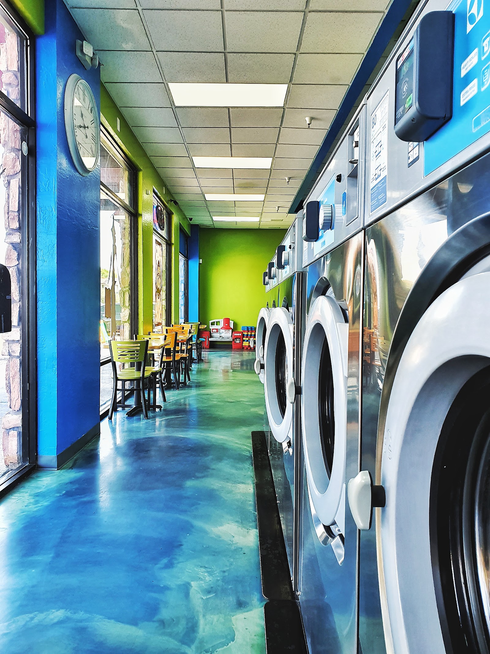Tip Top Laundry work photo