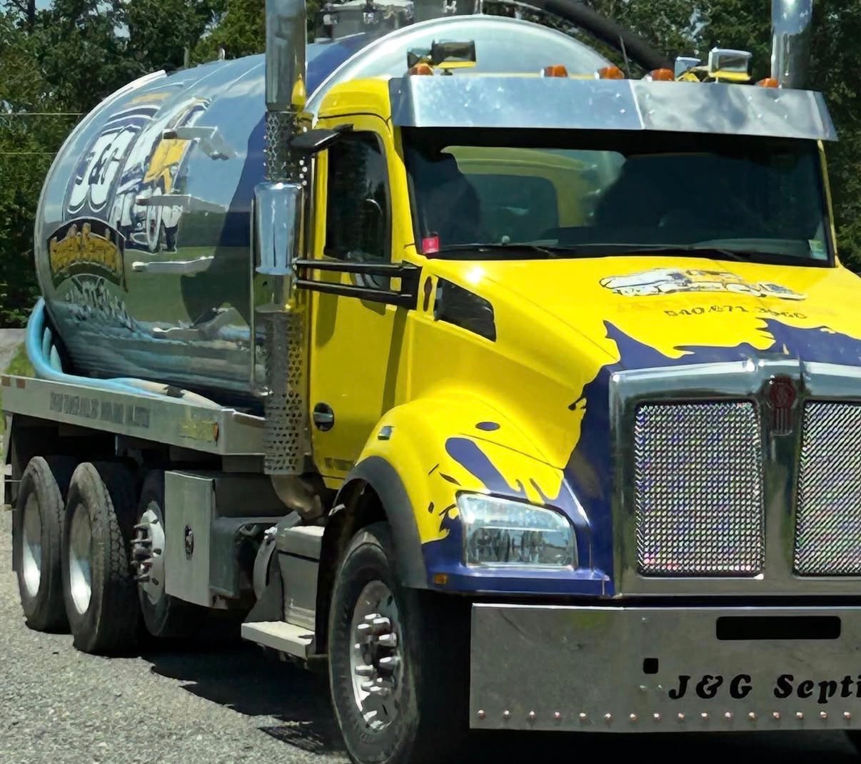 J & G Septic Service cover photo