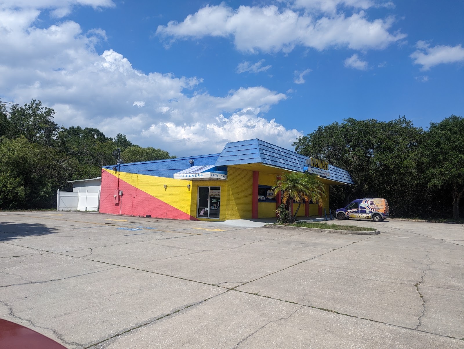 Sun Country Cleaners work photo