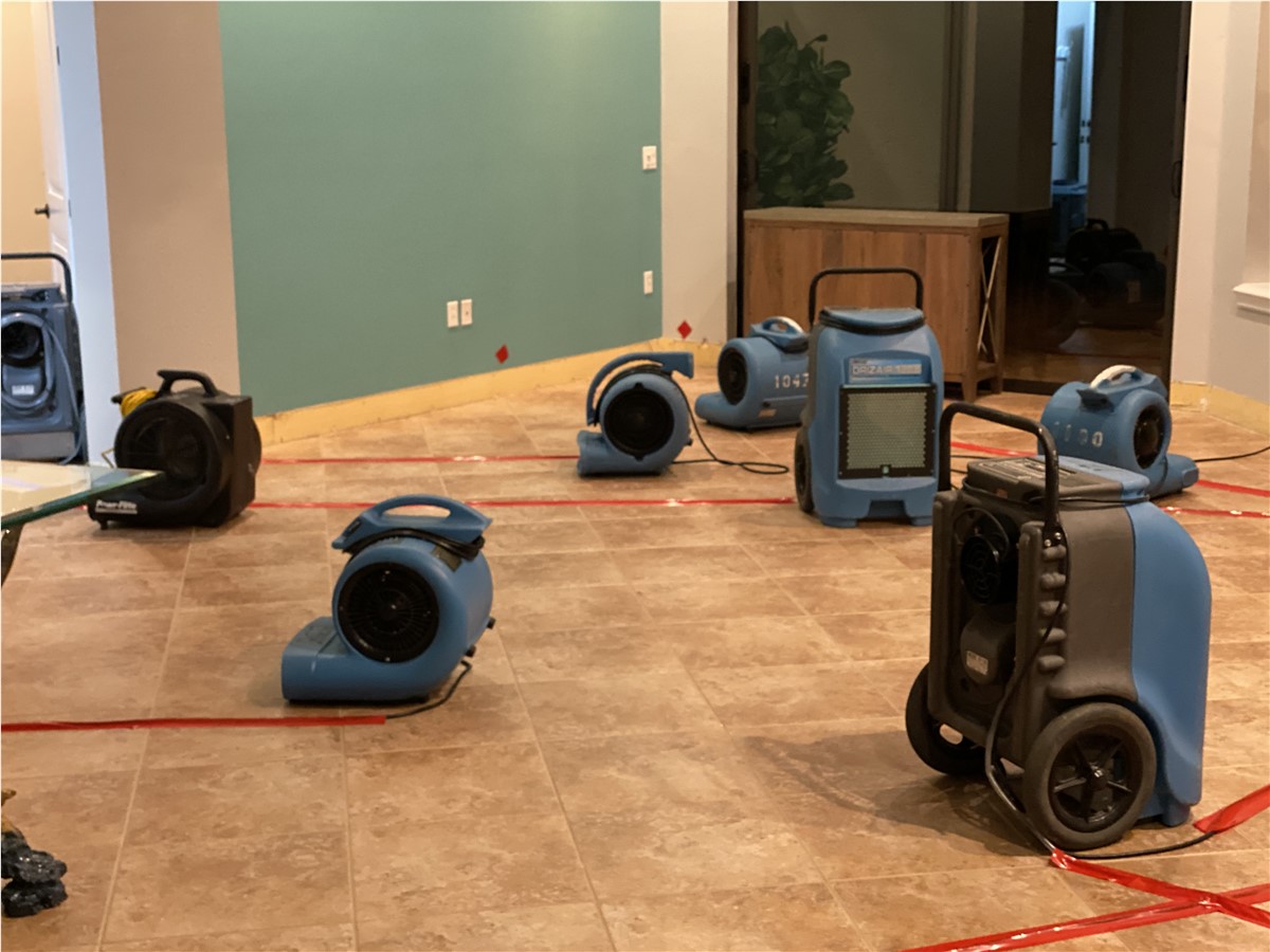 Case Water Damage Restoration Specialists work photo