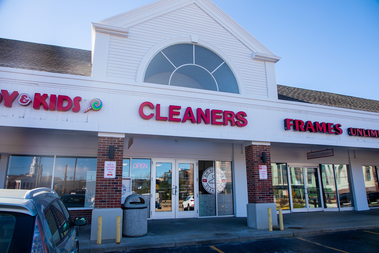 D.O. Summers Cleaners & Laundry - Shaker cover photo