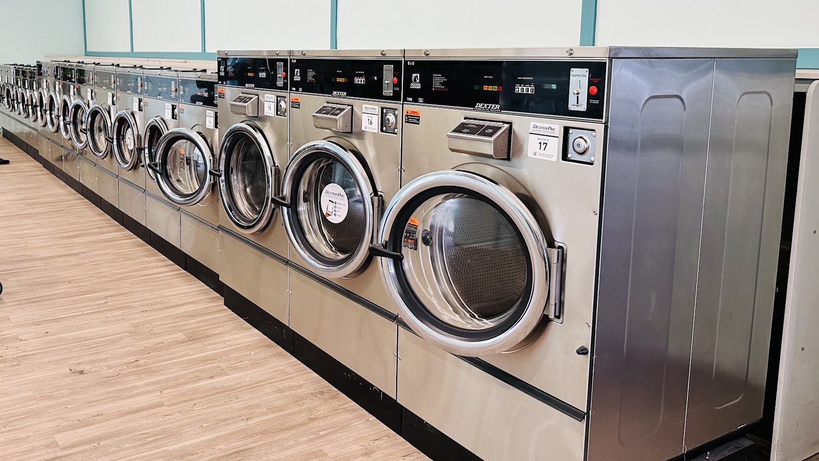 BIG LOAD LAUNDRY work photo