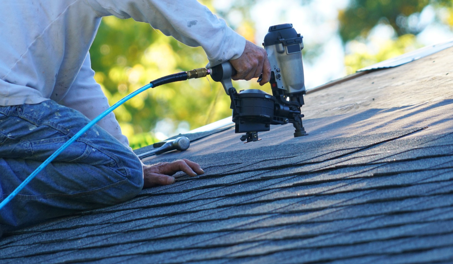 PNW Roofing & Crawl Space Insulation LLC cover photo