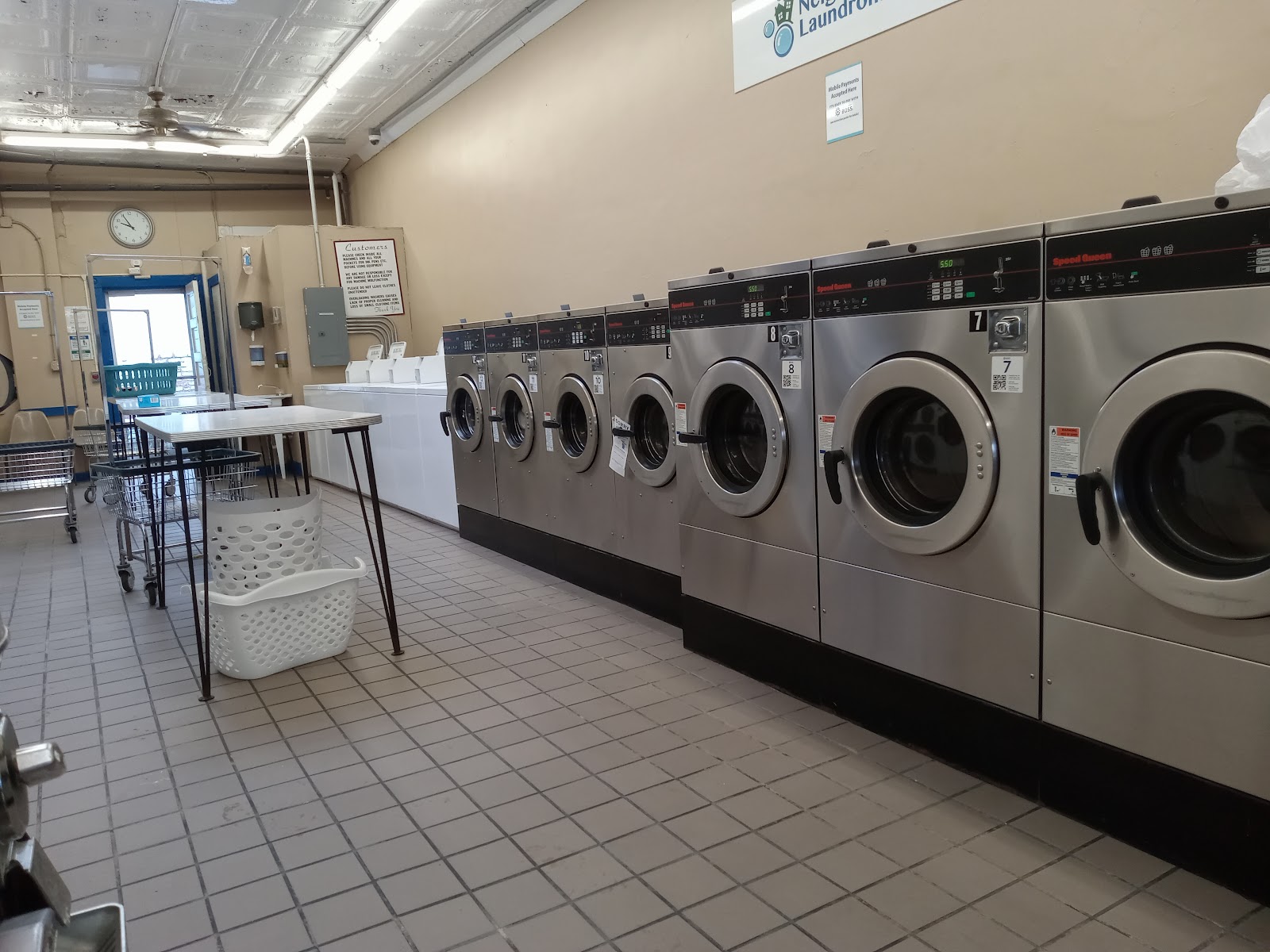 Neighborhood Laundromat, Strawberry Street work photo