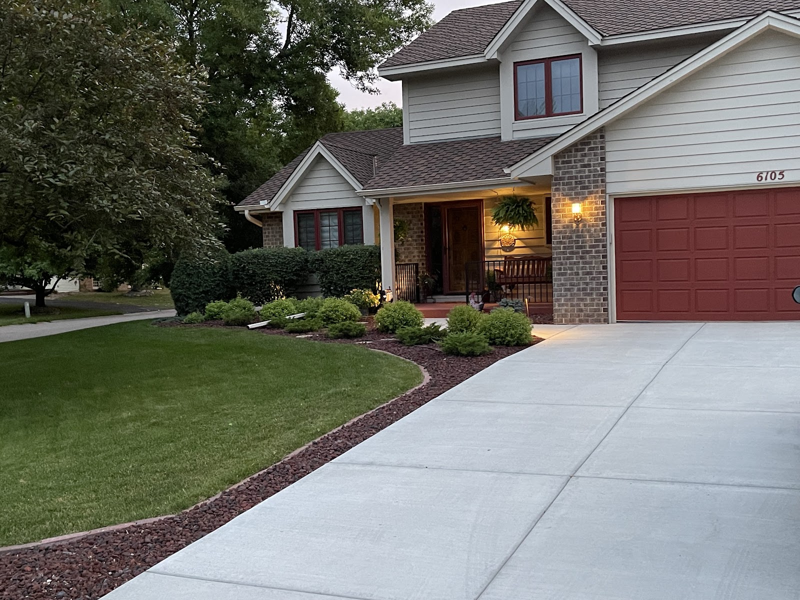 Custom Construction Services cover photo