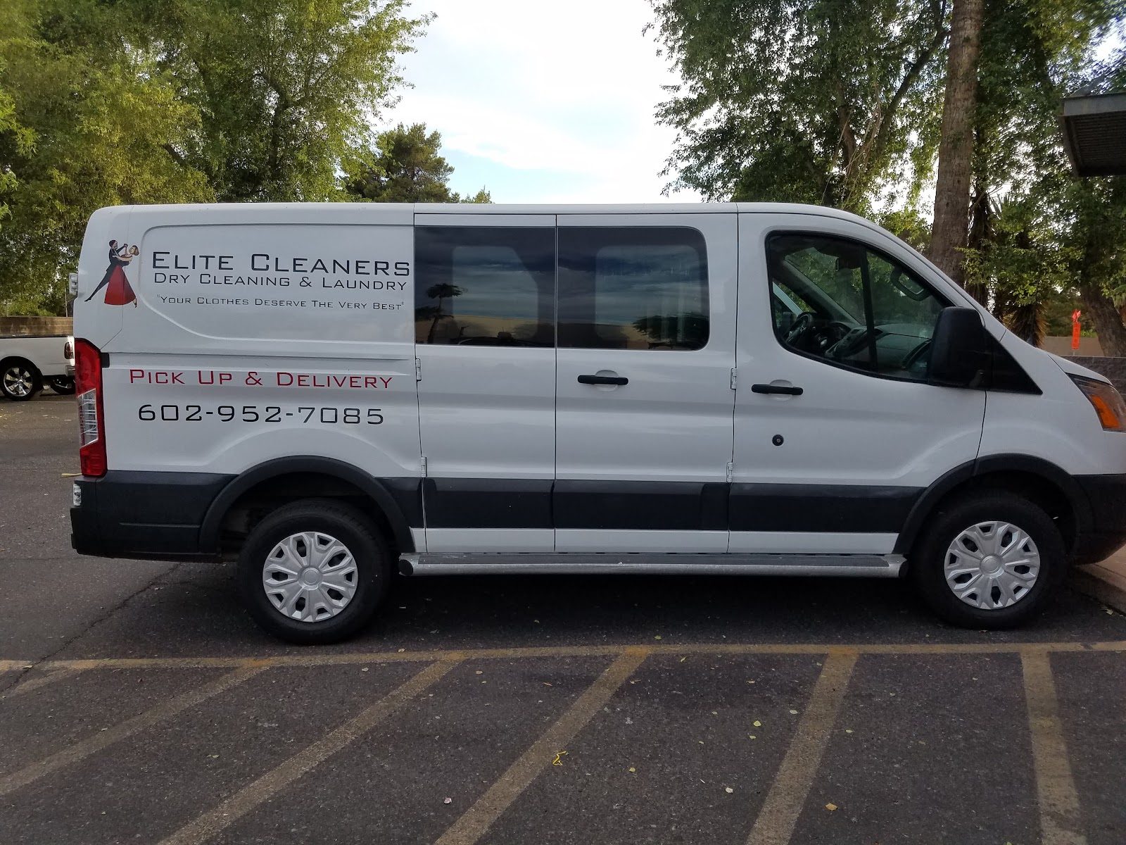 Elite Cleaners work photo