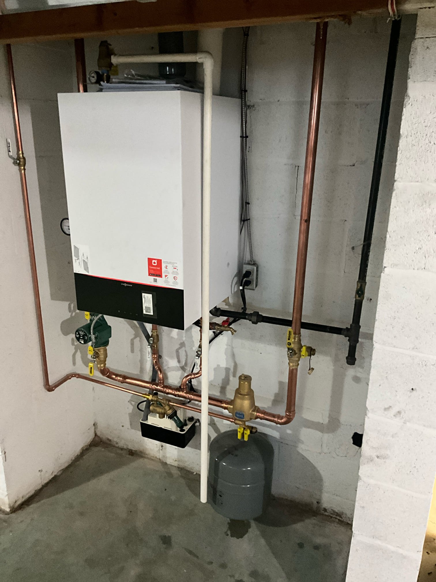 Cellino Plumbing, Heating, Cooling & Electric work photo