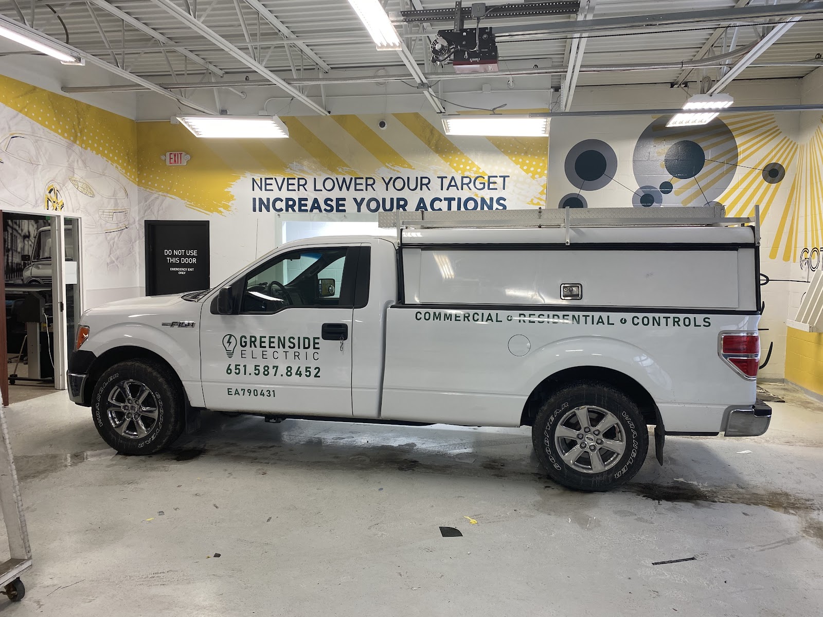 GREENSIDE ELECTRIC LLC cover photo