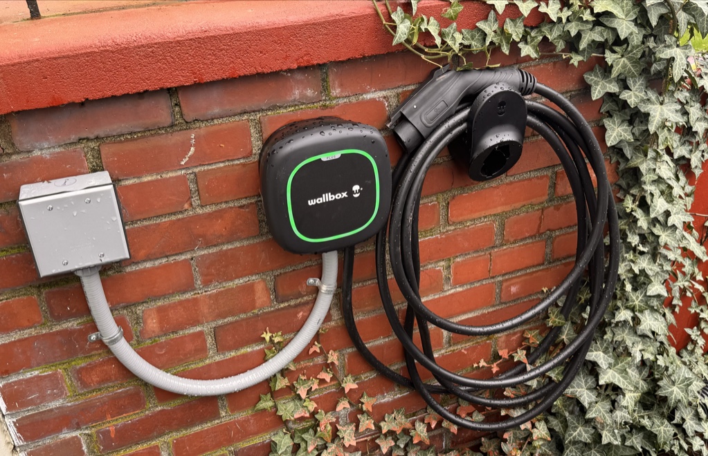 Kemly Electric cover photo