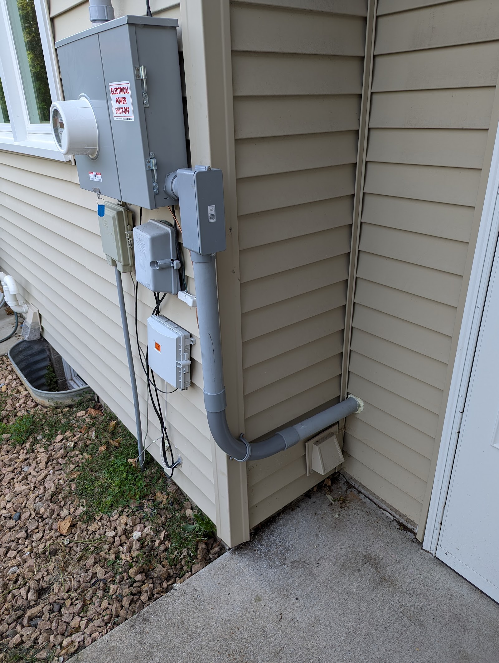 METTLER ELECTRIC INC cover photo