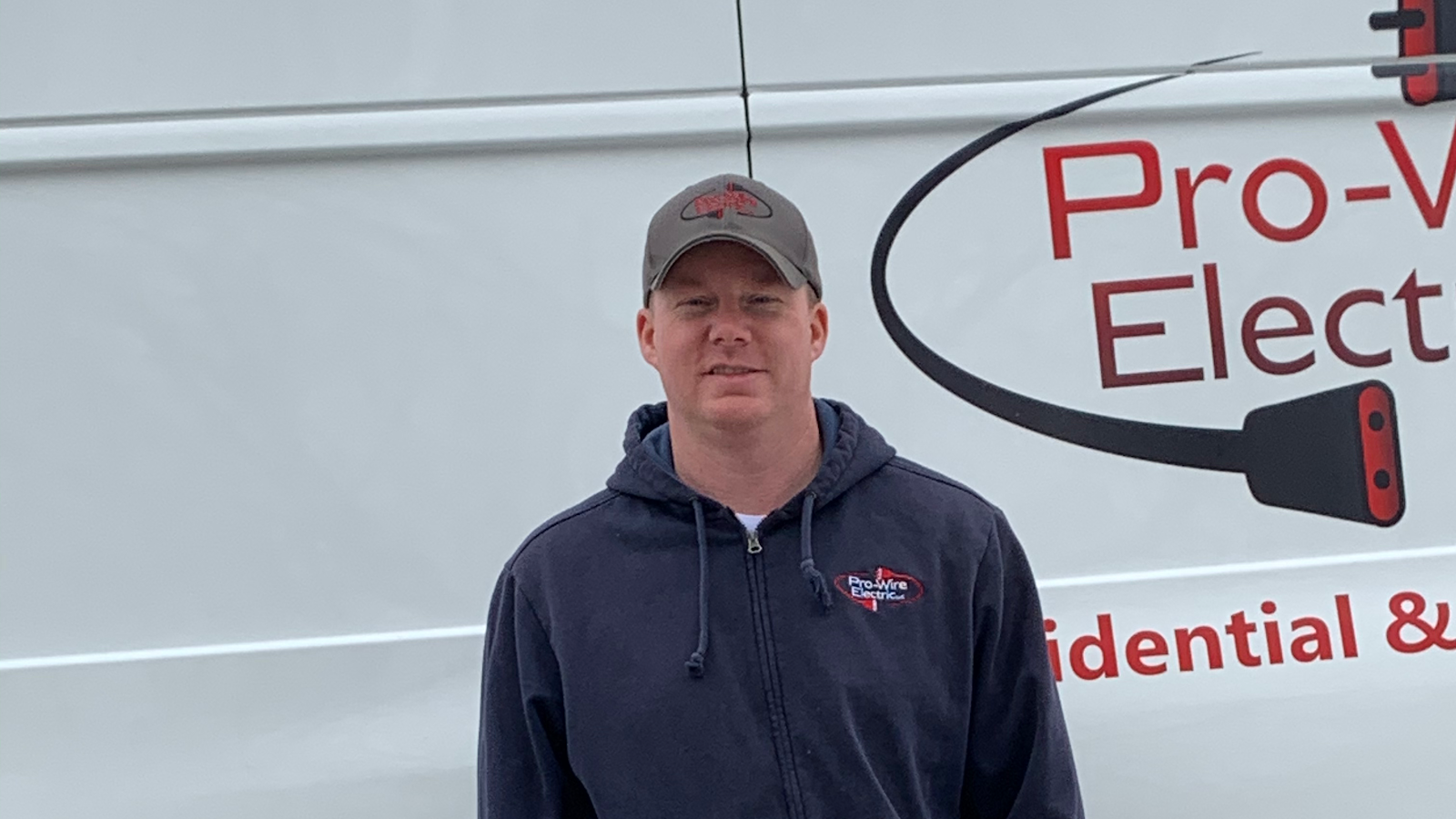 Hot Wire Electric LLC cover photo