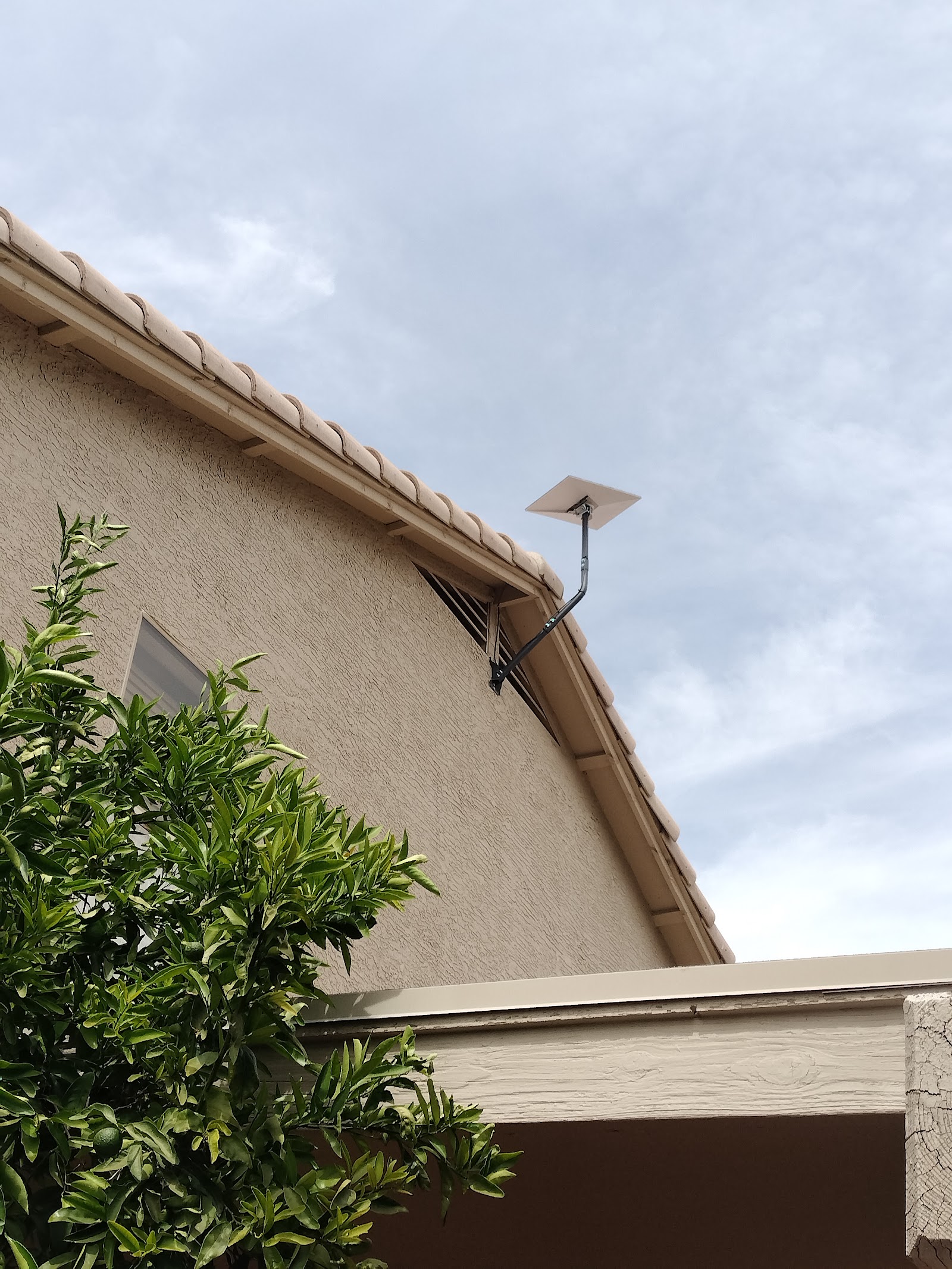 Livewire Electrician LLC - Residential Electrical Services in Phoenix cover photo