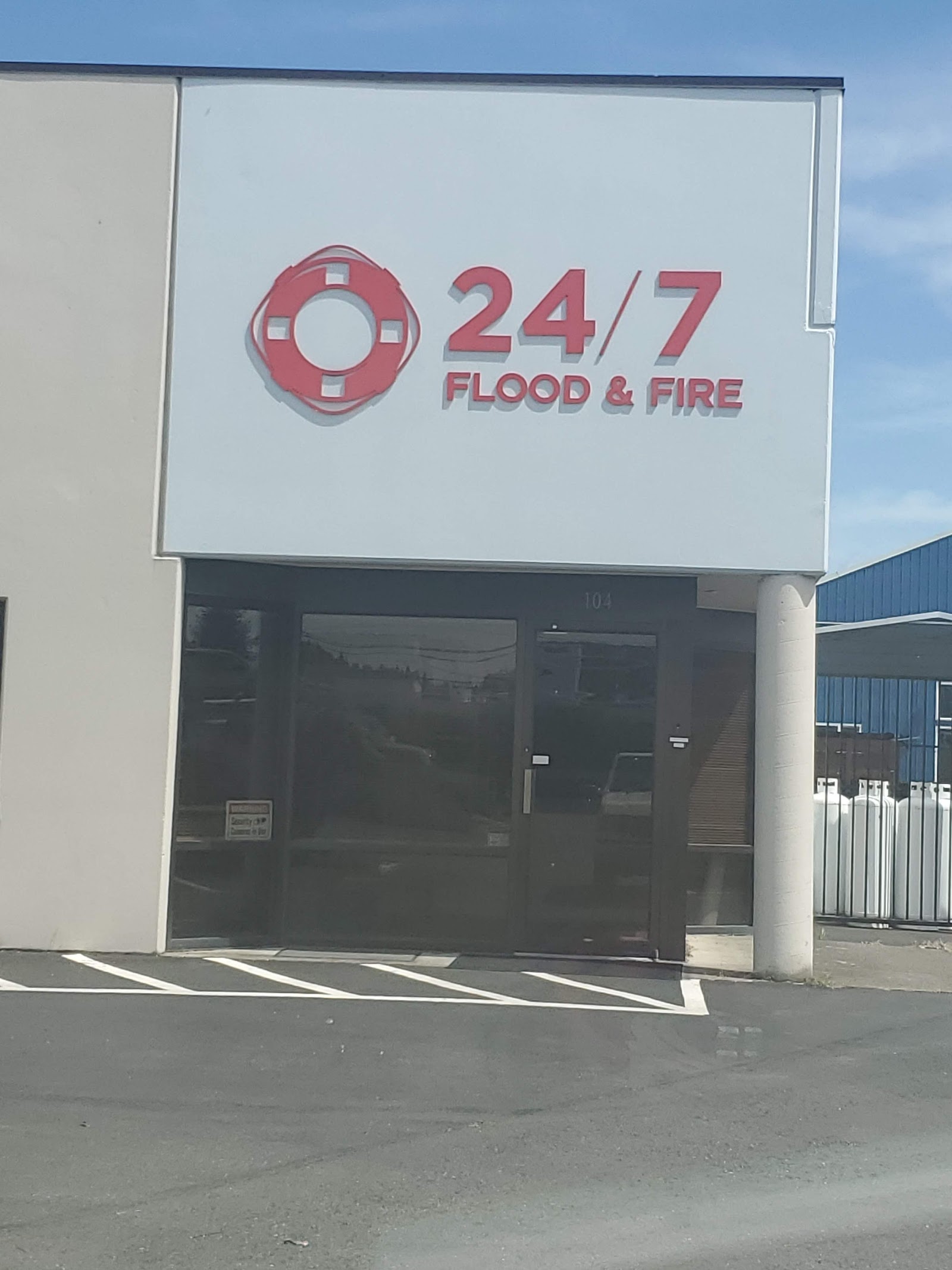 24/7 Flood & Fire work photo
