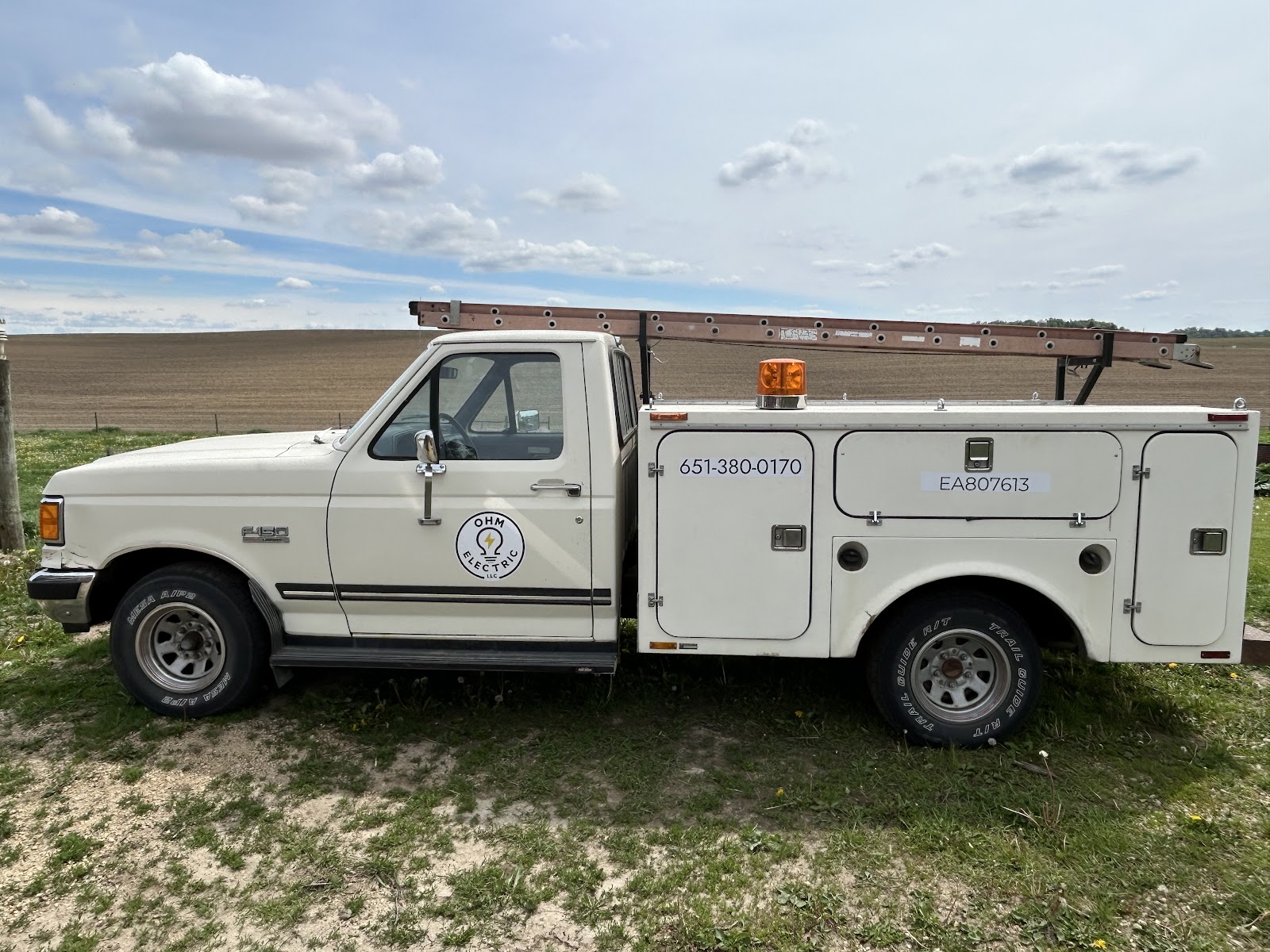 AHO ELECTRIC LLC cover photo