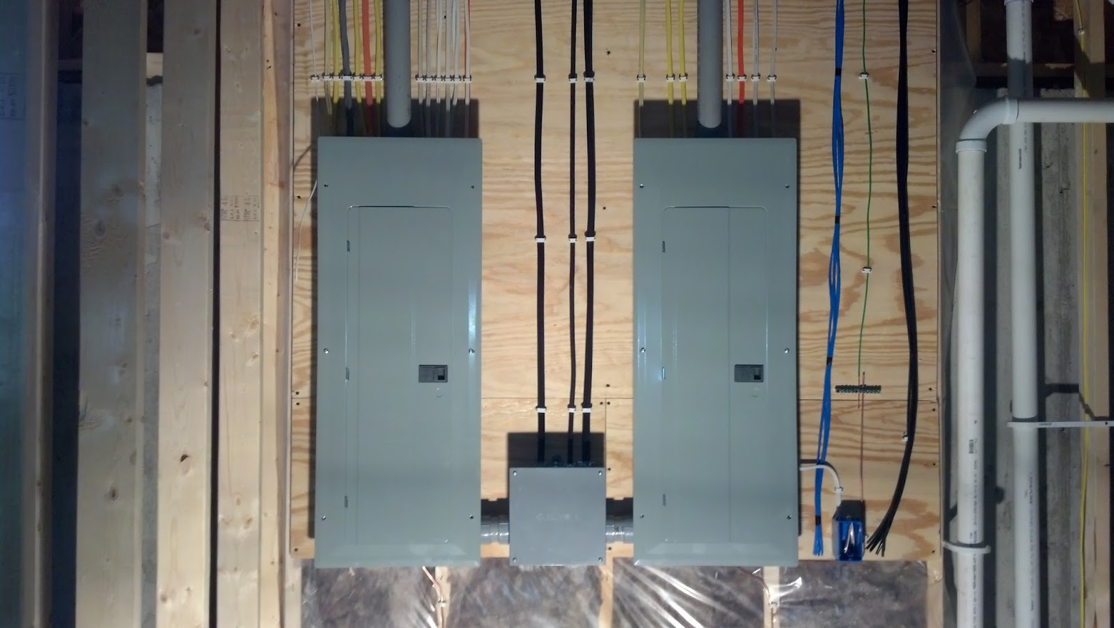 DOUBLE D ELECTRIC INC cover photo