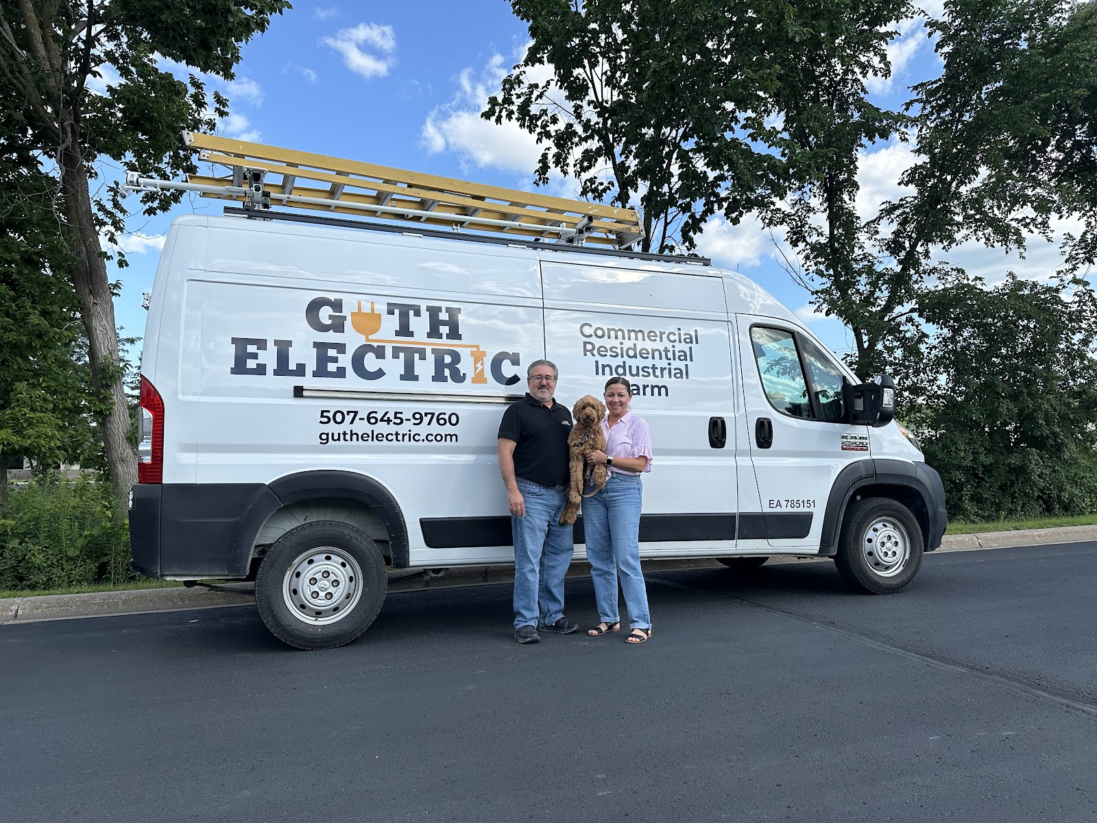 GUTH ELECTRIC LLC cover photo