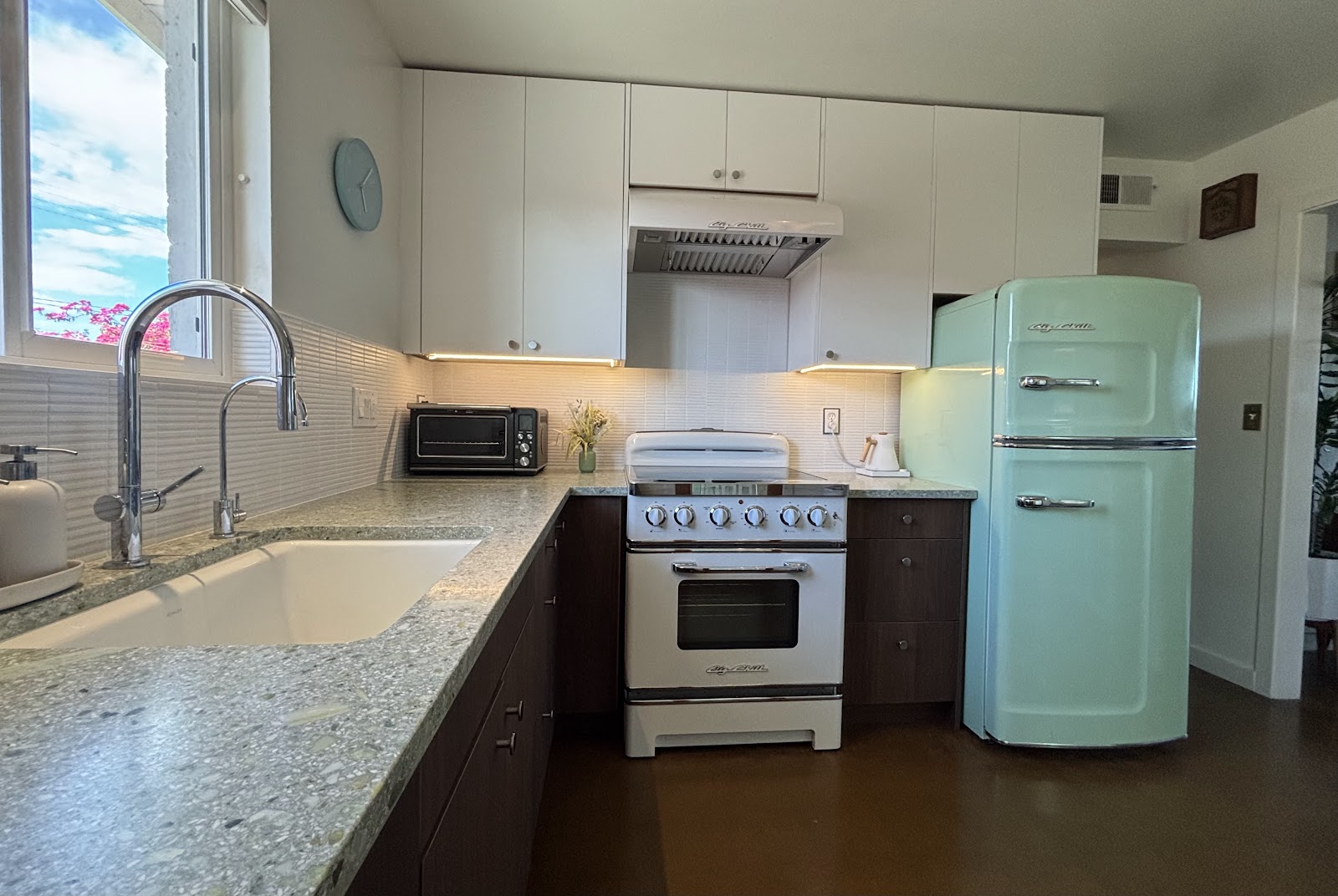 Evolution Restoration & Renovation - Water Mitigation Phoenix work photo